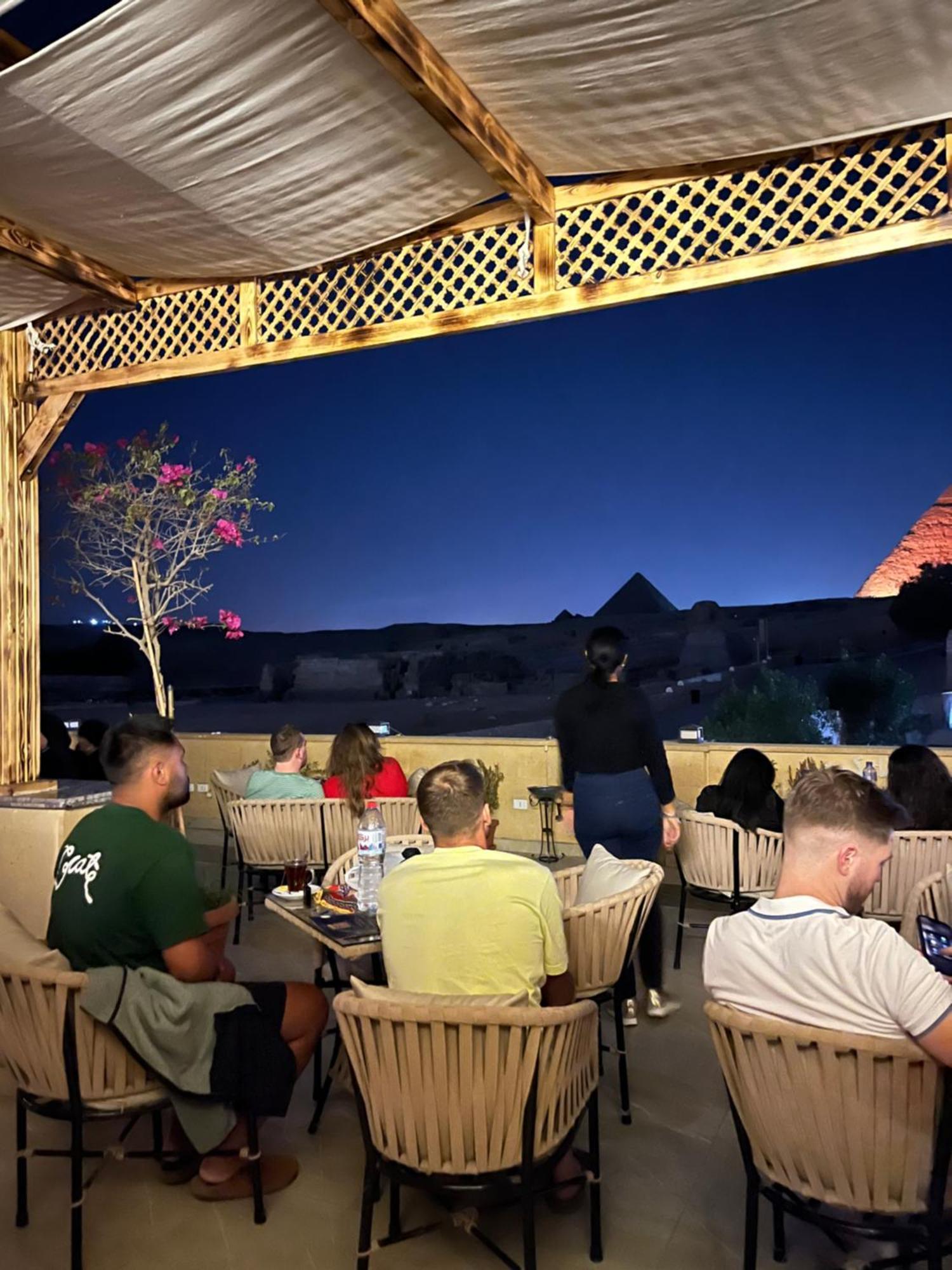 The Gate Hotel Front Pyramids & Sphinx View Kafret el-Gabal 외부 사진