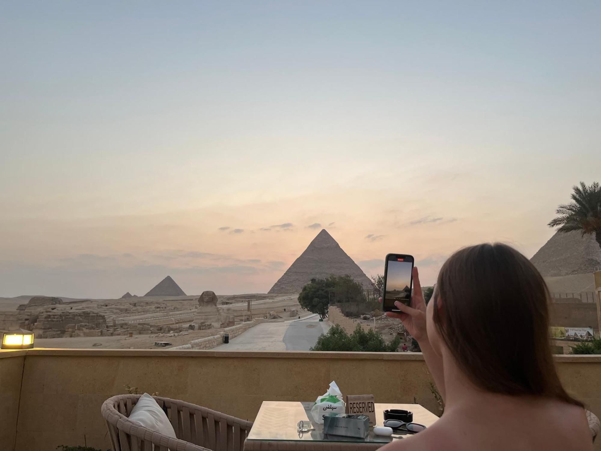 The Gate Hotel Front Pyramids & Sphinx View Kafret el-Gabal 외부 사진