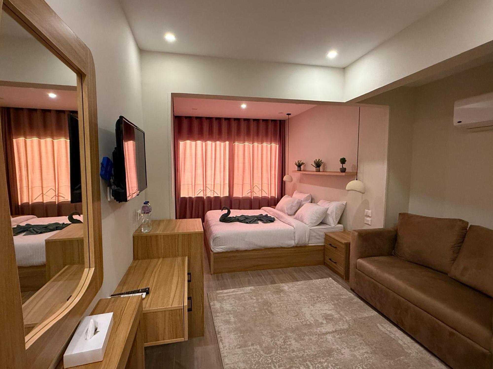 The Gate Hotel Front Pyramids & Sphinx View Kafret el-Gabal 외부 사진